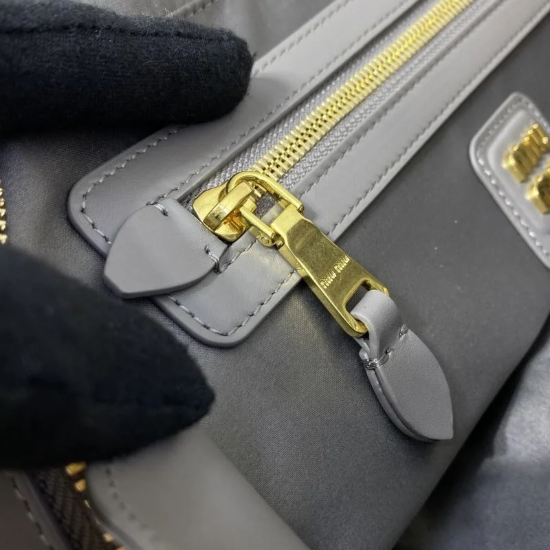HighQuality Miu Miu Top Handle Bags 43500