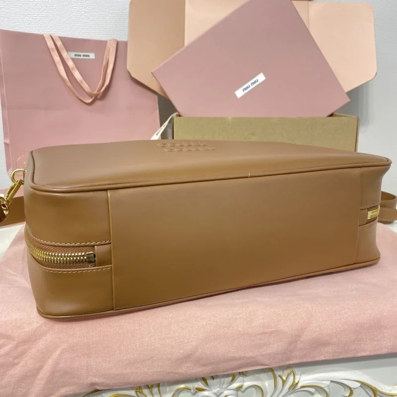 Flexible Miu Miu Top Handle Bags 43537