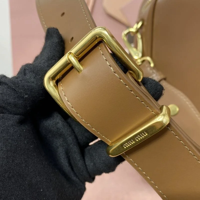 Flexible Miu Miu Top Handle Bags 43537