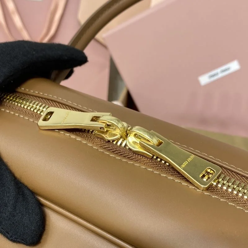 Flexible Miu Miu Top Handle Bags 43537