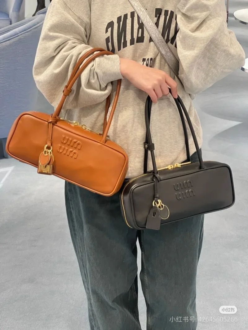 Miu Miu Top Handle Bags OnTrend 43506