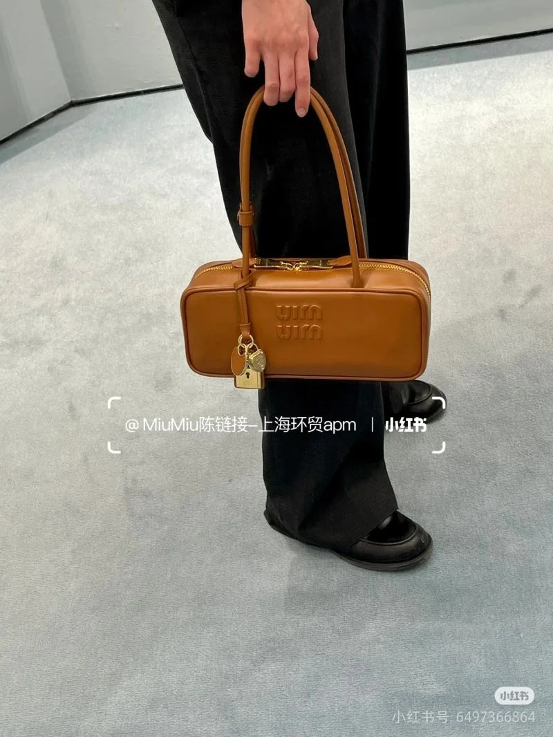 Practical Miu Miu Top Handle Bags 43507