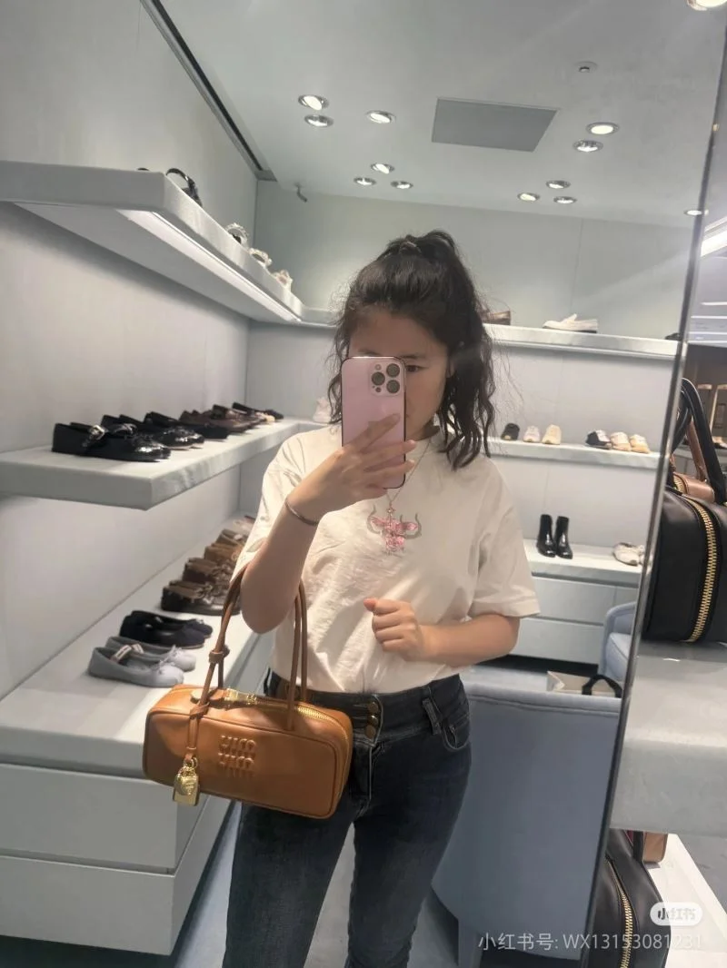 Practical Miu Miu Top Handle Bags 43507