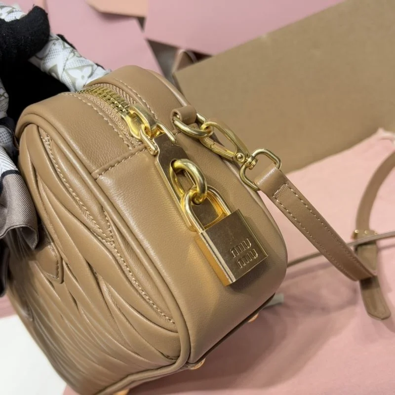 Miu Miu Top Handle Bags Trendy 43490