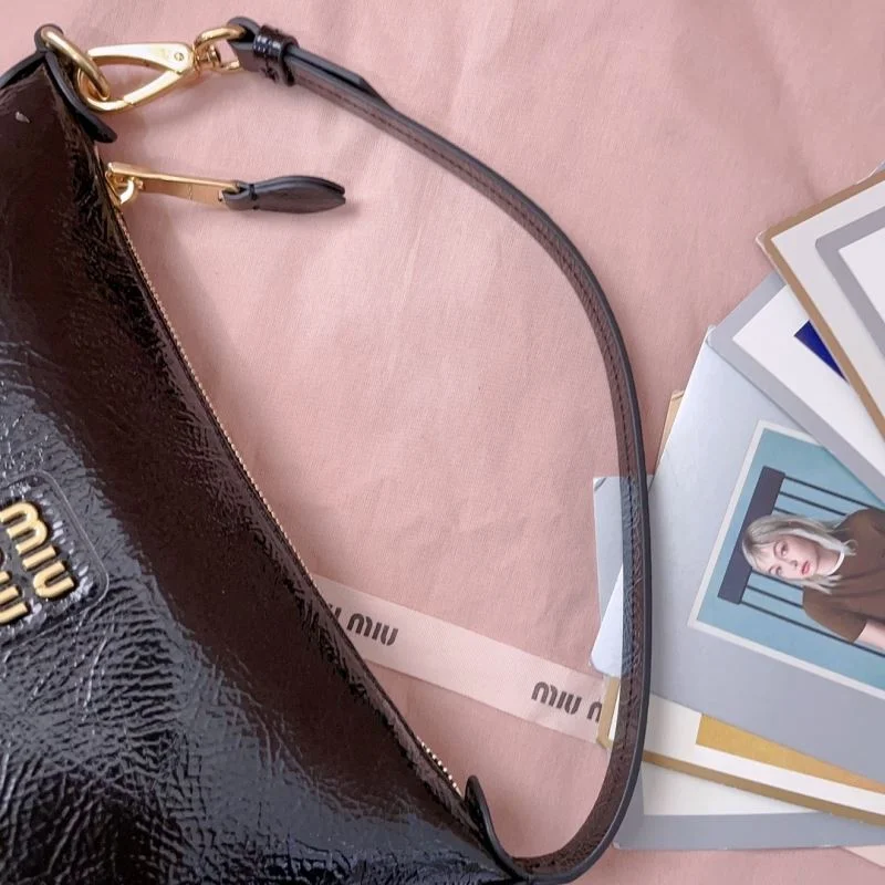 Miu Miu Top Handle Bags Durable 43526