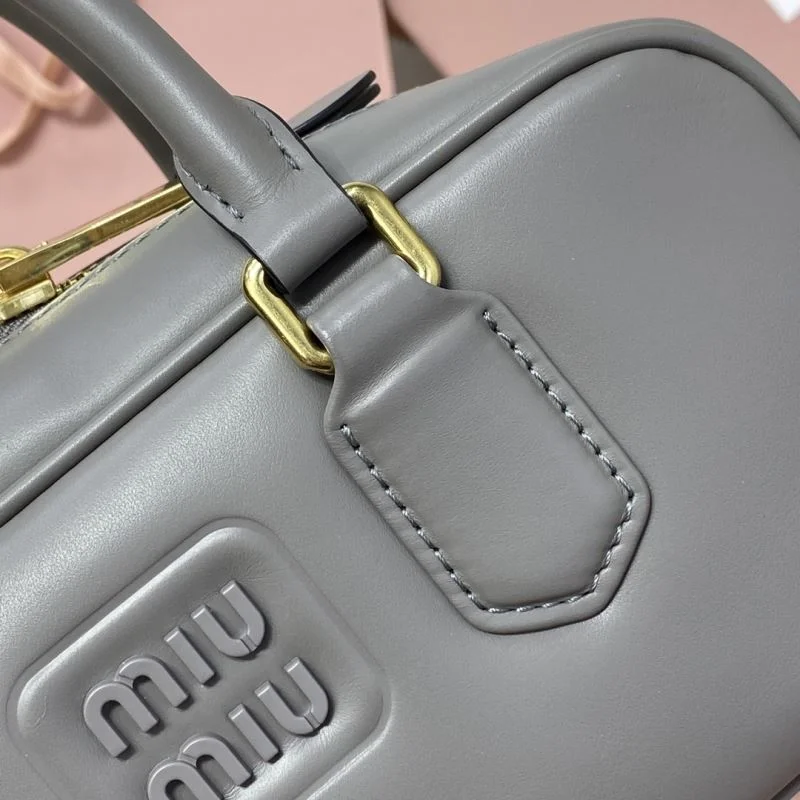 Miu Miu Top Handle Bags Comfortable 43514