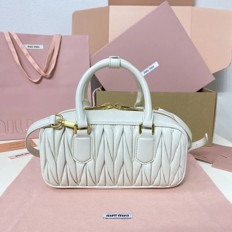 SmartChoice Miu Miu Top Handle Bags 43518