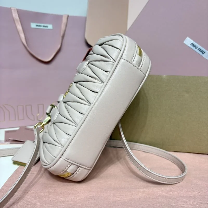 Miu Miu Top Handle Bags RelaxedFit 43491