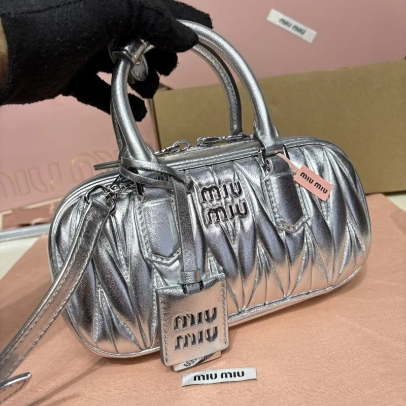 Miu Miu Top Handle Bags Trendsetting 43453
