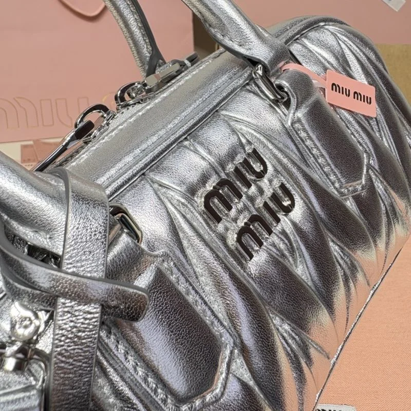 Miu Miu Top Handle Bags Trendsetting 43453