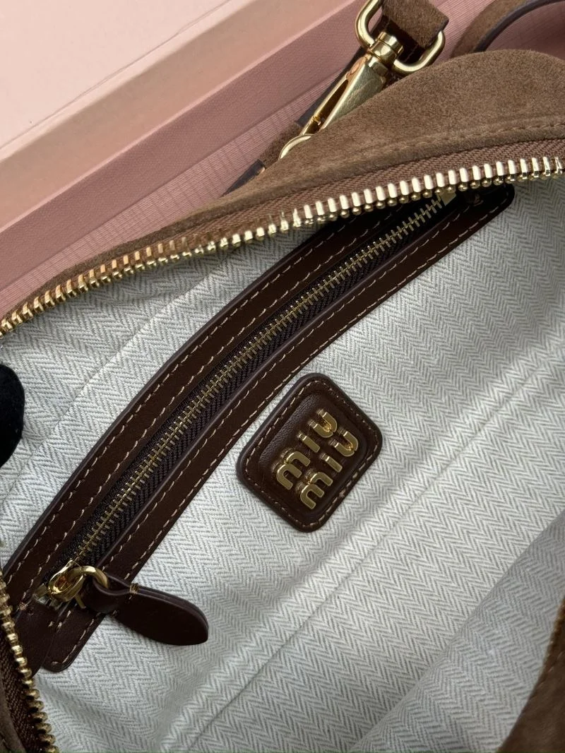 Minimalist Miu Miu Top Handle Bags 56036