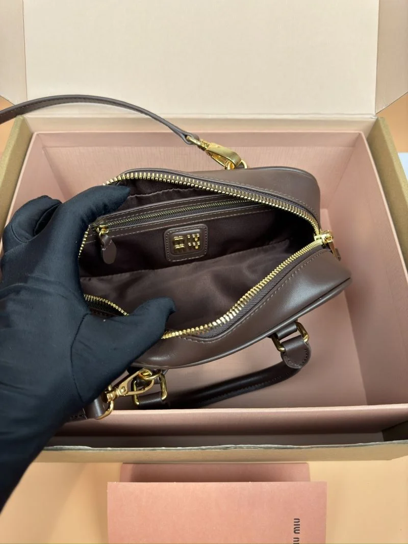 ZipUp Miu Miu Top Handle Bags 55976