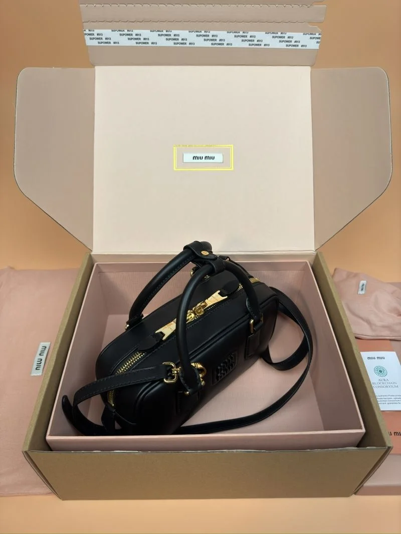 Miu Miu Top Handle Bags FastDry 55956