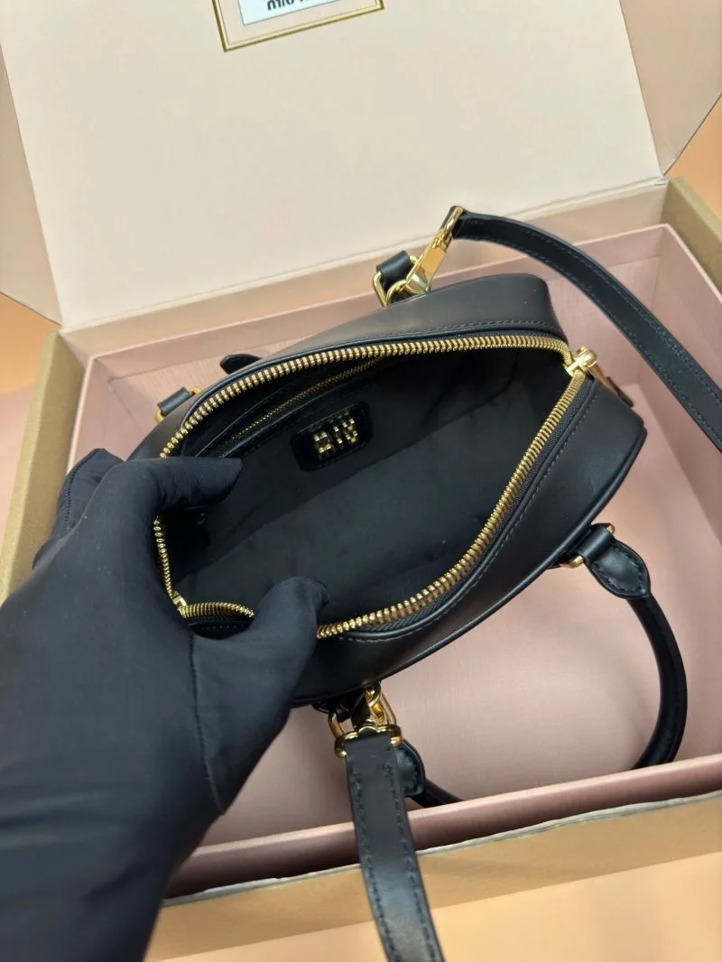 Miu Miu Top Handle Bags FastDry 55956