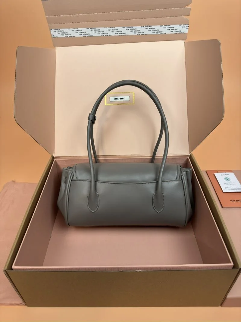 Miu Miu Top Handle Bags Elegant 56003