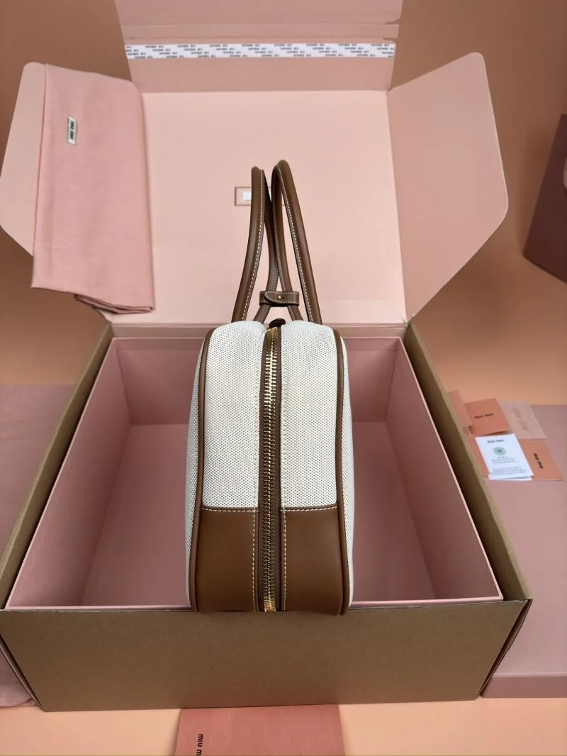 Flexible Miu Miu Top Handle Bags 55955