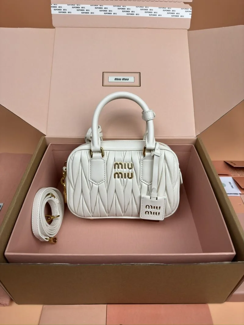 Miu Miu Top Handle Bags Sophisticated 55936