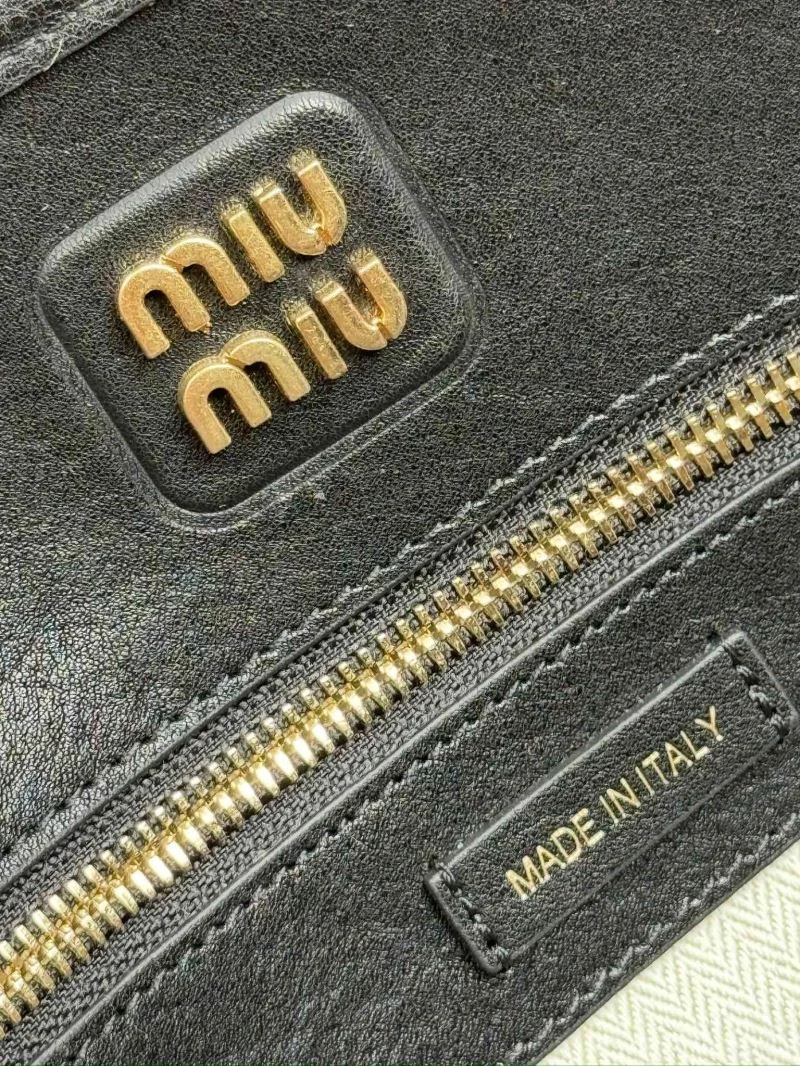 Resilient Miu Miu Top Handle Bags 55927