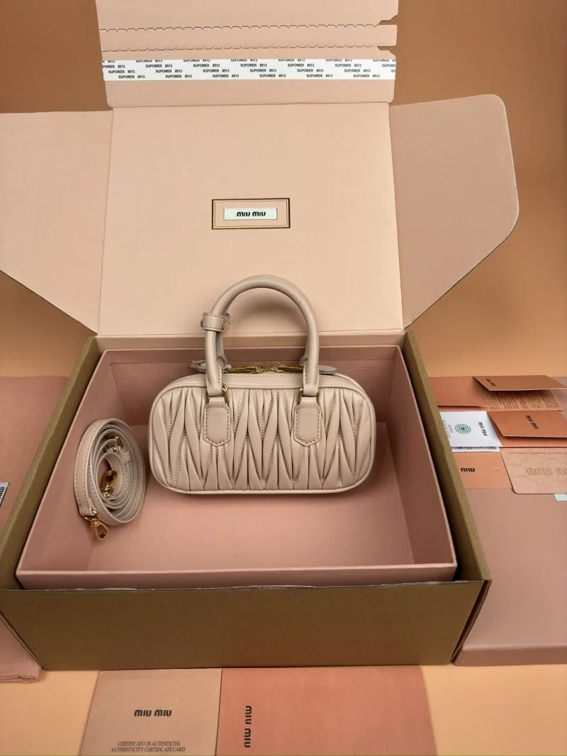 Miu Miu Top Handle Bags Vibrant 37611