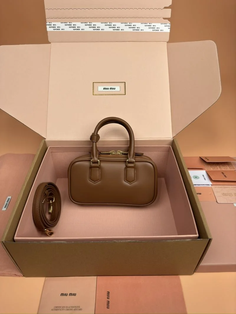 Miu Miu Top Handle Bags UrbanStyle 55950