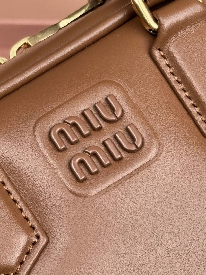 Miu Miu Top Handle Bags UrbanStyle 55950