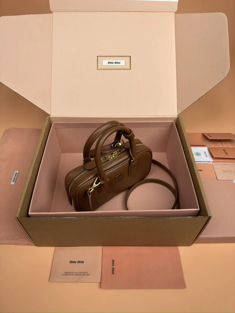 Miu Miu Top Handle Bags UrbanStyle 55950