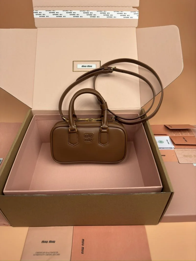 Miu Miu Top Handle Bags UrbanStyle 55950