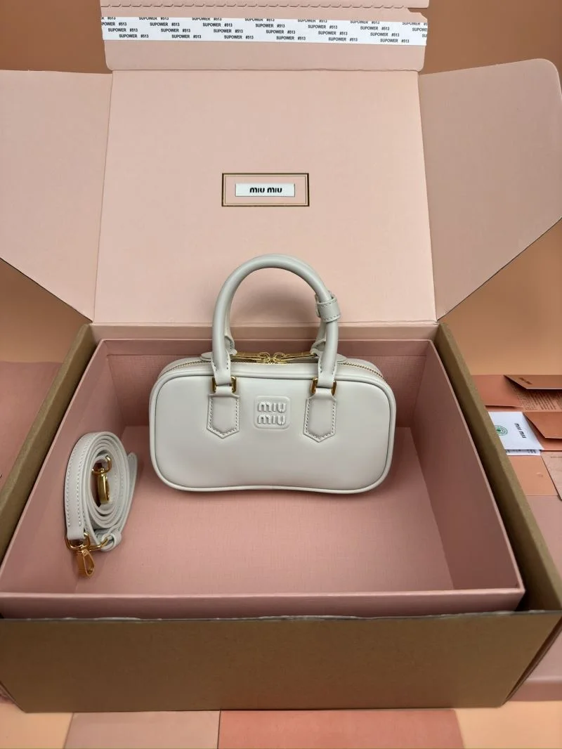 Miu Miu Top Handle Bags MultiPurpose 55970