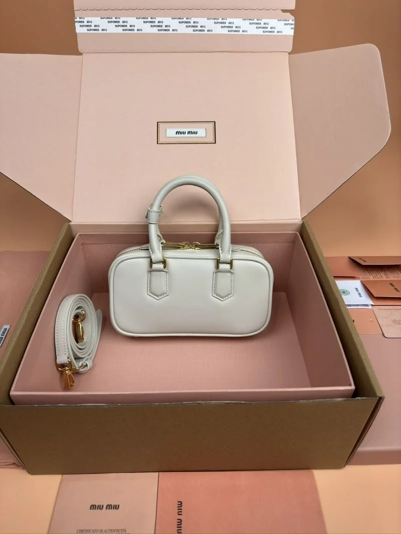 Miu Miu Top Handle Bags MultiPurpose 55970