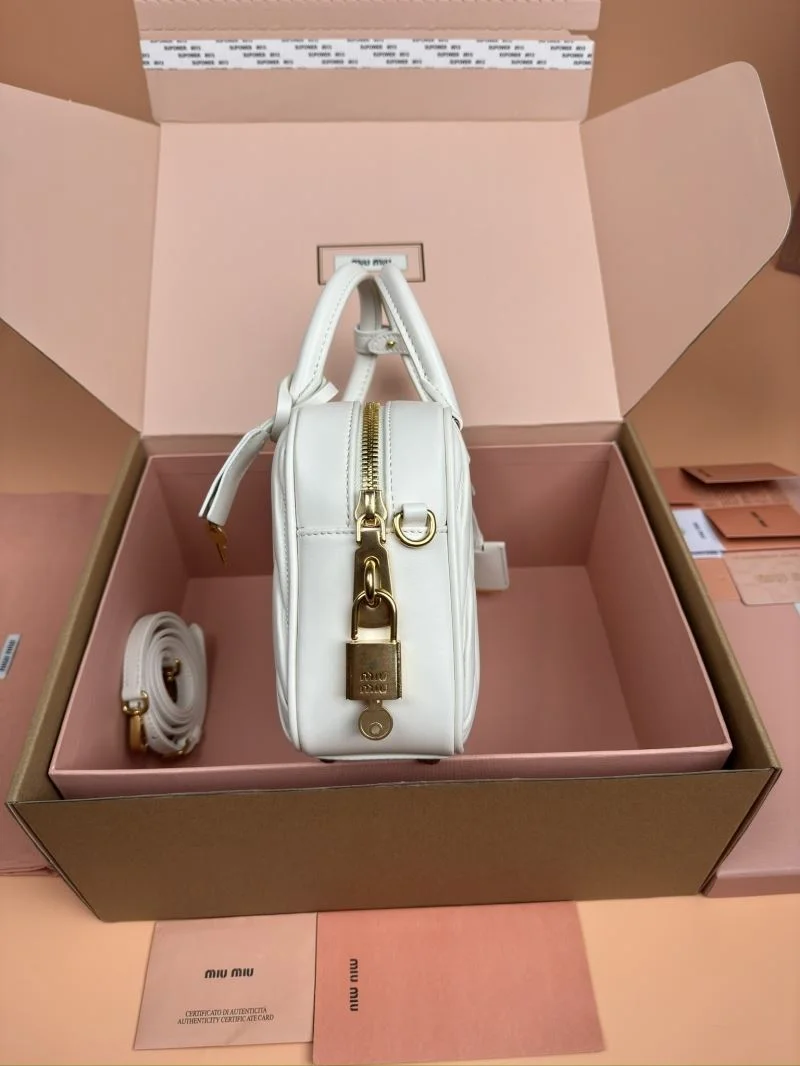 Miu Miu Top Handle Bags GoodFit 55907