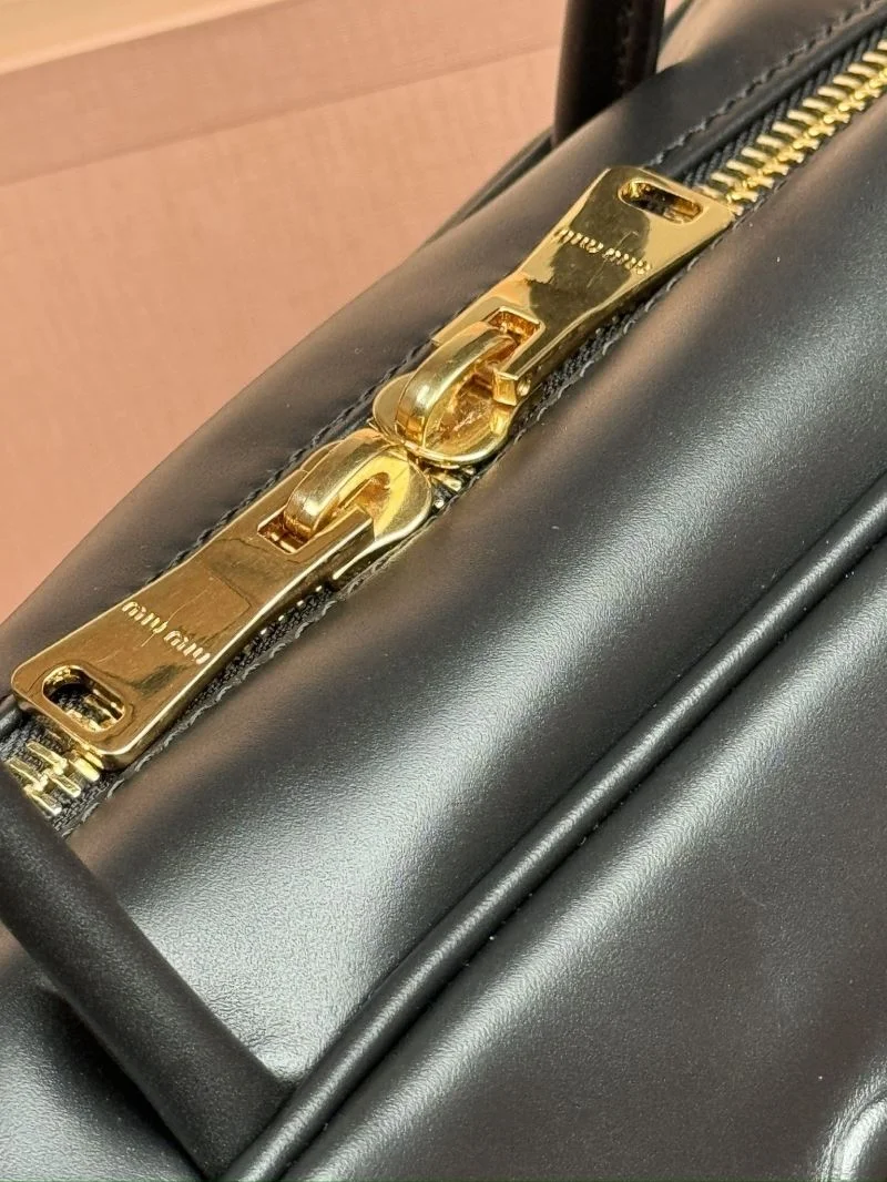Miu Miu Top Handle Bags Classic 55928