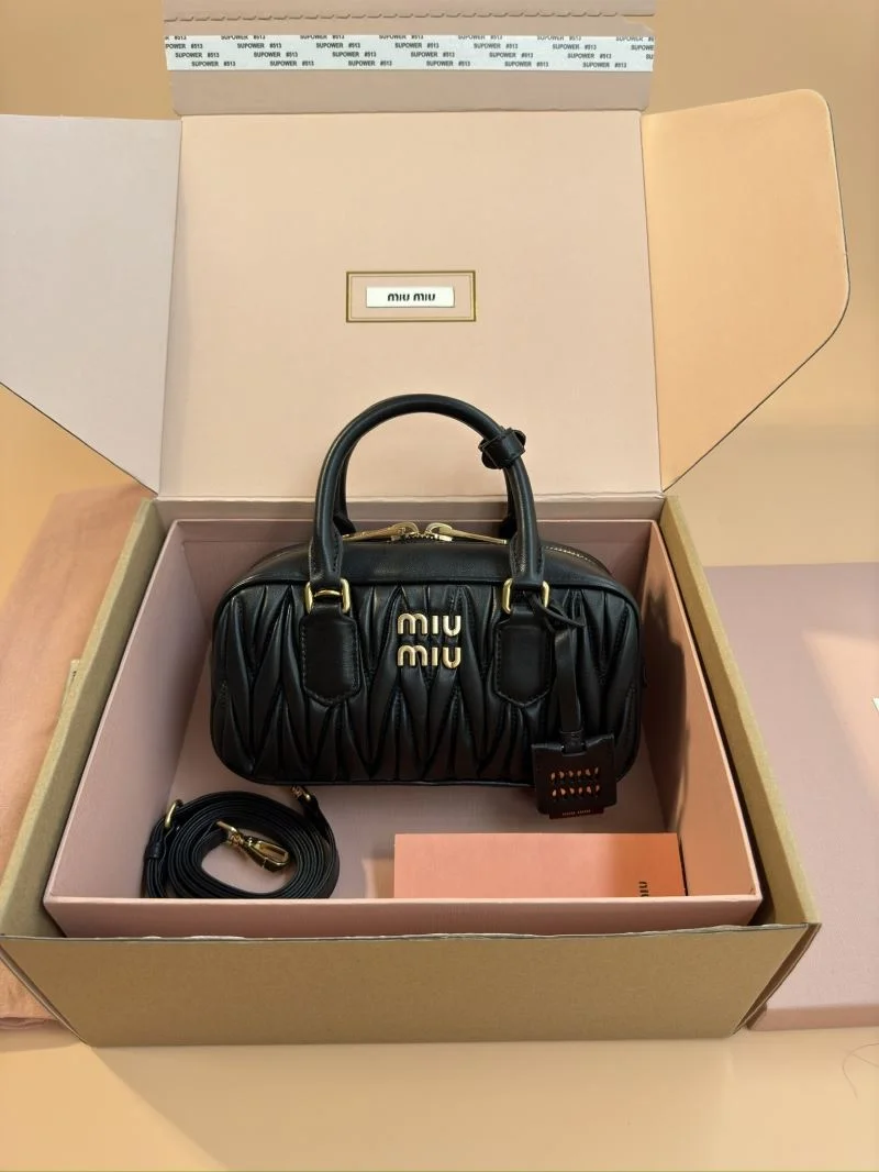 DailyWear Miu Miu Top Handle Bags 55912