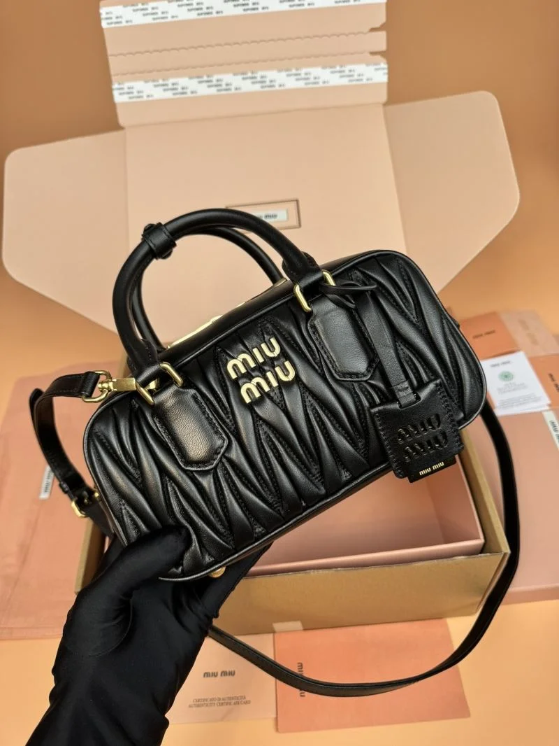 DailyWear Miu Miu Top Handle Bags 55912