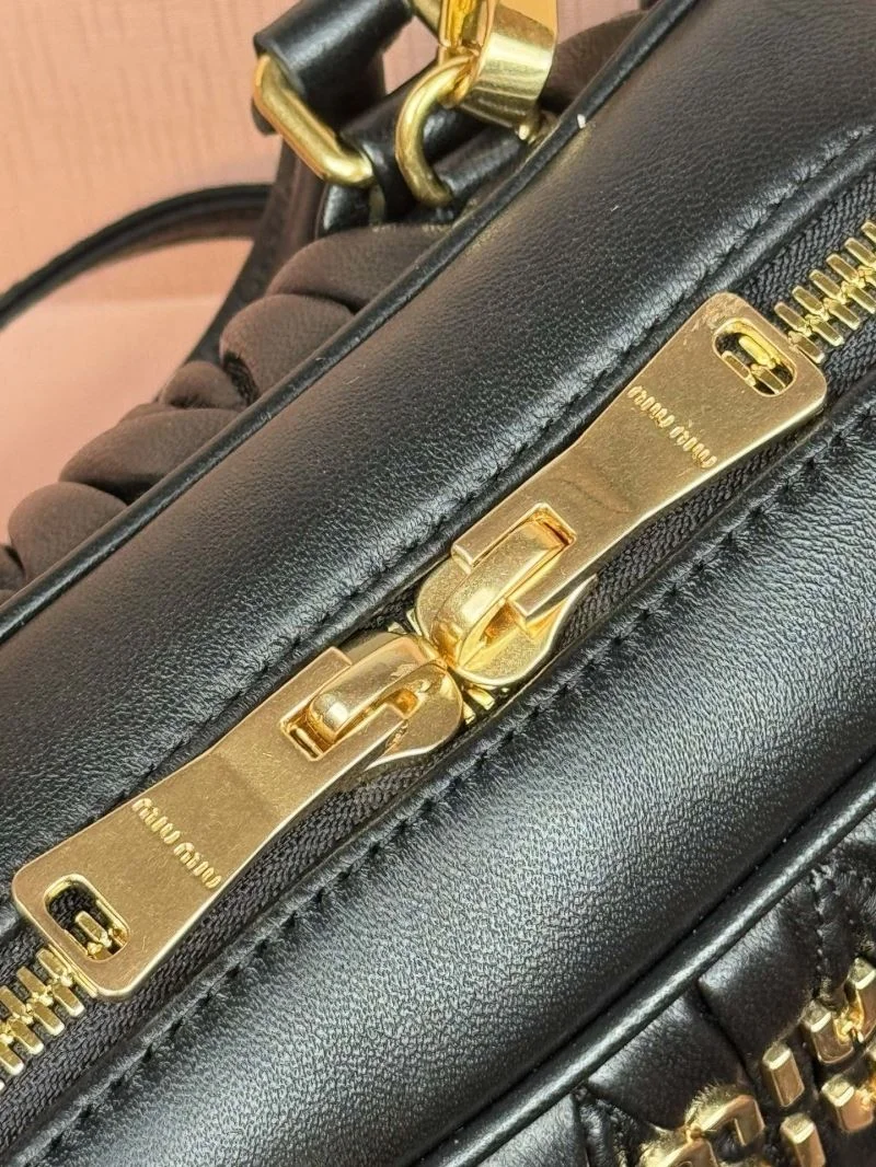 DailyWear Miu Miu Top Handle Bags 55912