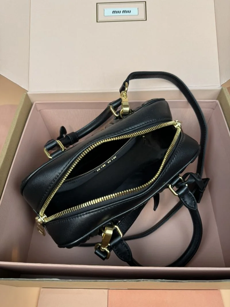 DailyWear Miu Miu Top Handle Bags 55912