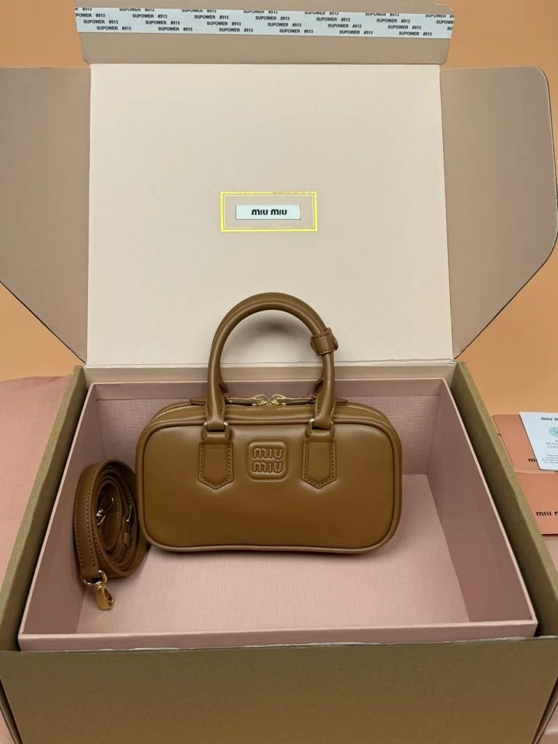 Miu Miu Top Handle Bags Elegant 55880