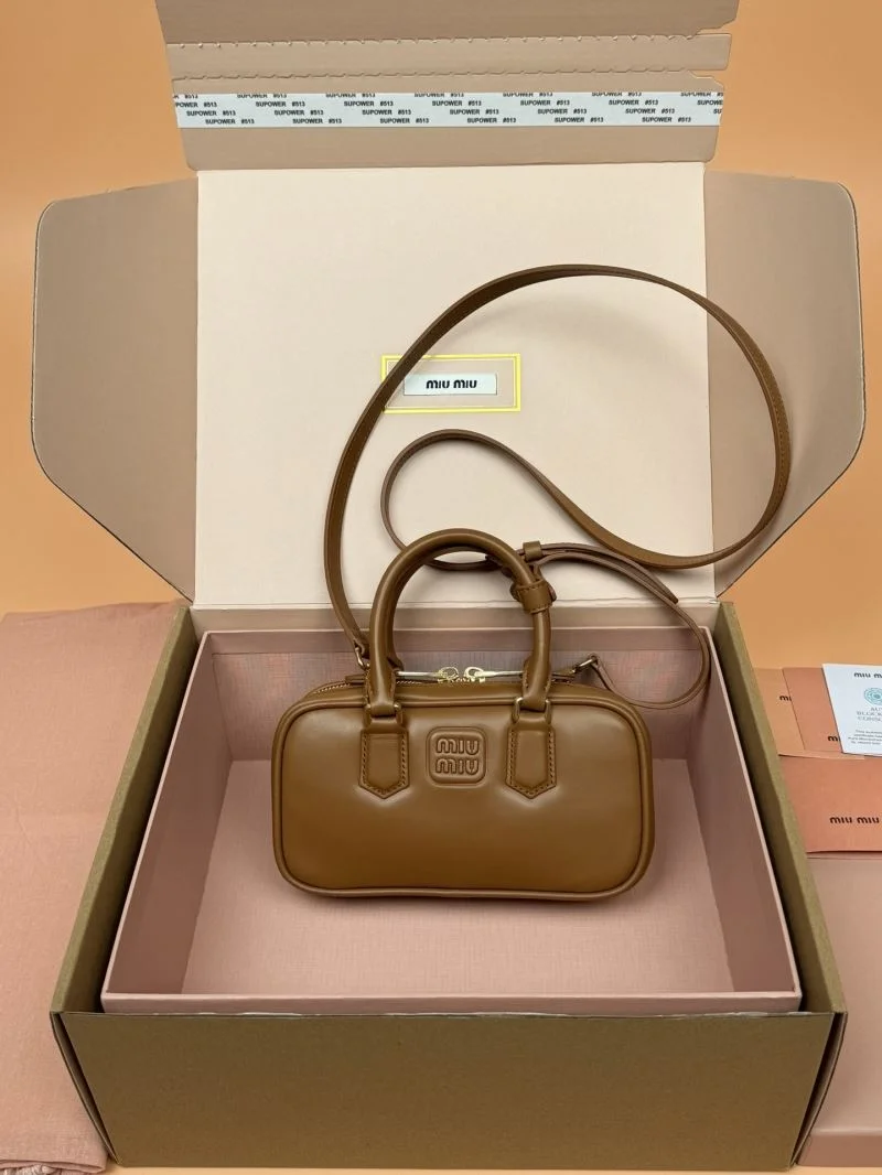 Miu Miu Top Handle Bags Elegant 55880