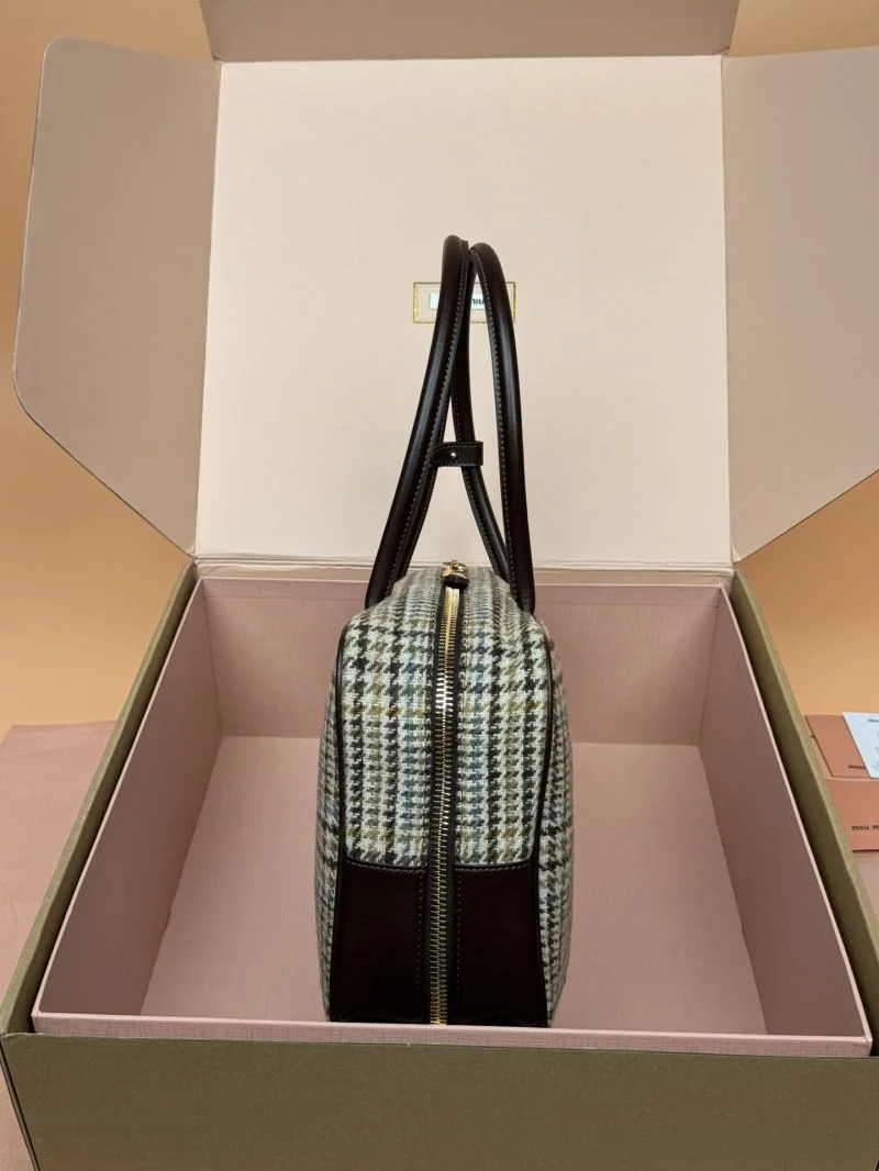 Miu Miu Top Handle Bags Snug 55883