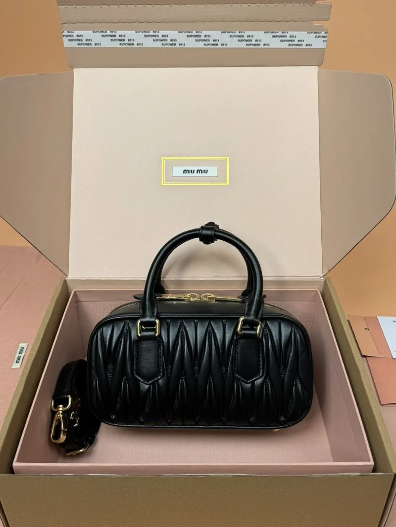 Miu Miu Top Handle Bags Snug 55899