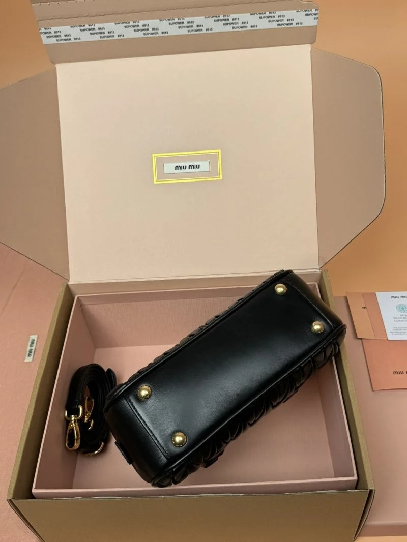 Miu Miu Top Handle Bags Snug 55899