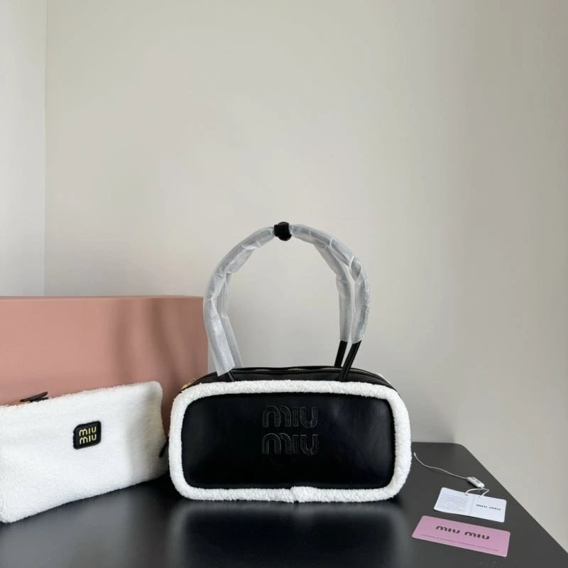 Miu Miu Top Handle Bags Reliable 85866