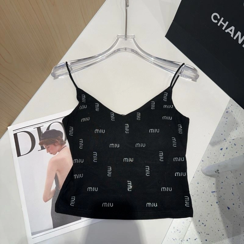 Miu Miu Vest Timeless 276895