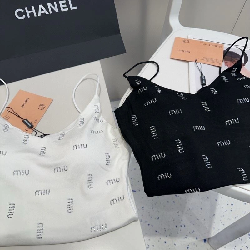 Miu Miu Vest Timeless 276895