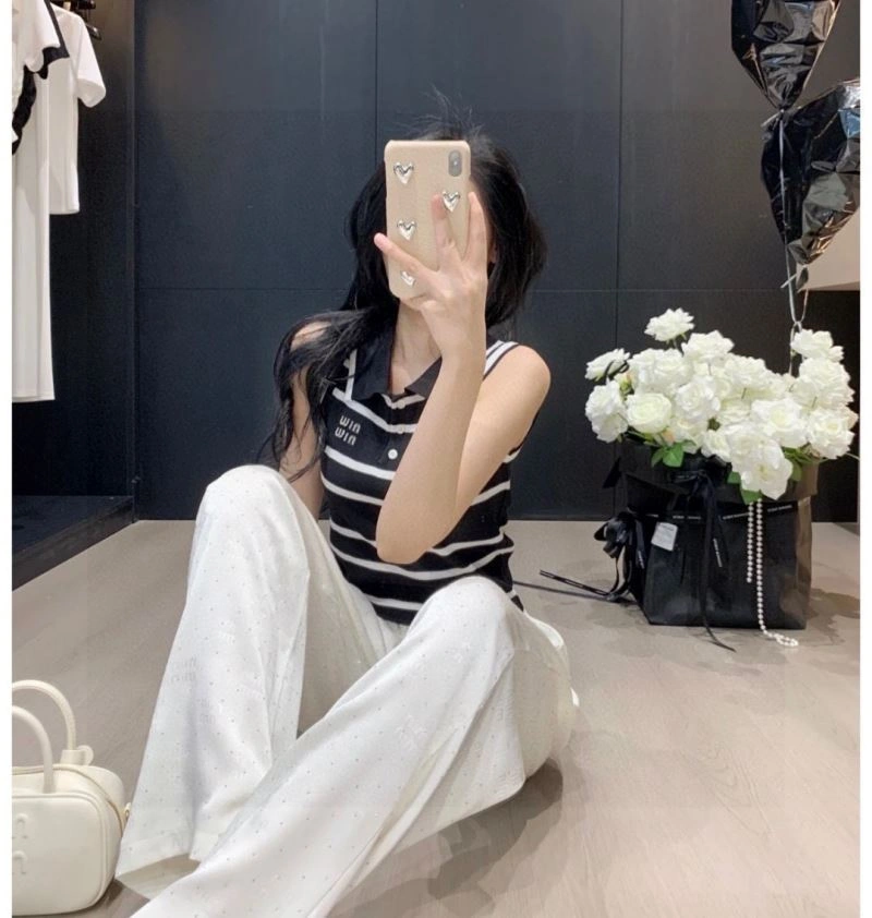 Miu Miu Vest Unisex 276905