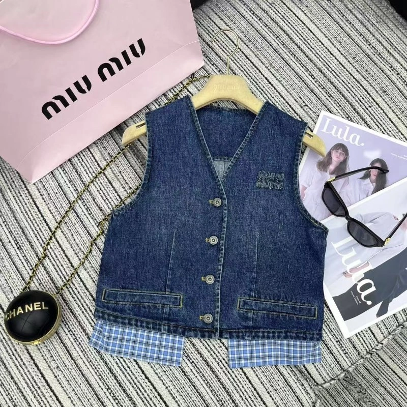 Miu Miu Vest Cozy 152138