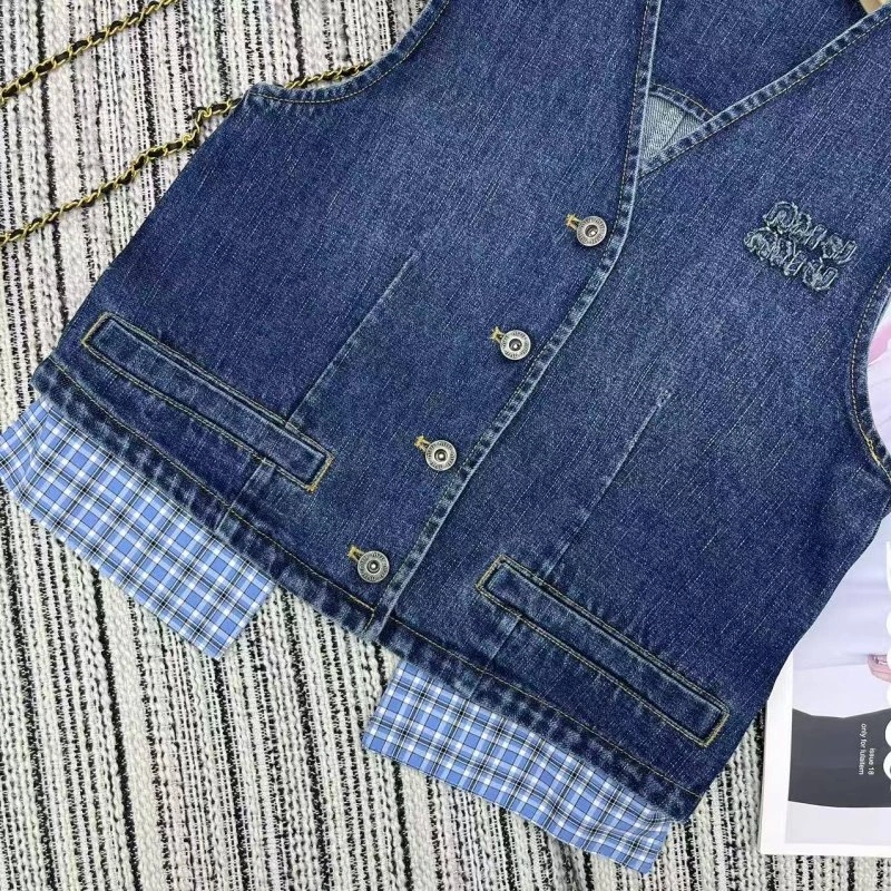Miu Miu Vest Cozy 152138