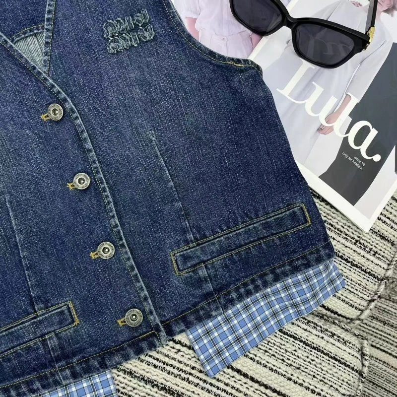 Miu Miu Vest Cozy 152138