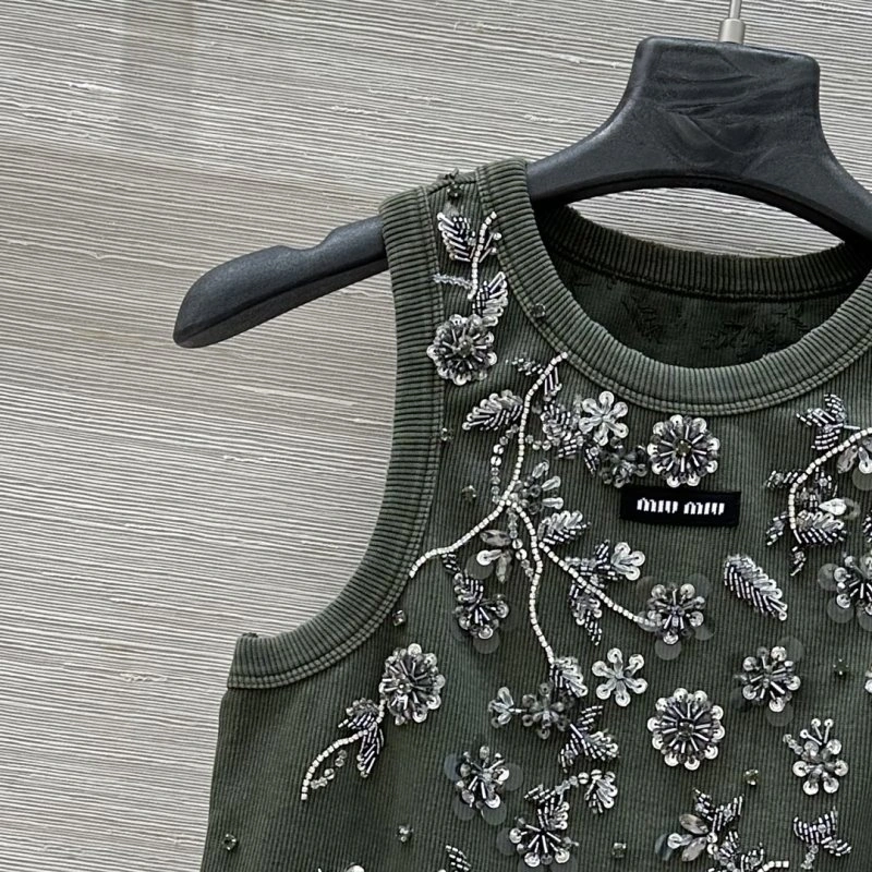 Miu Miu Vest UrbanChic 150992