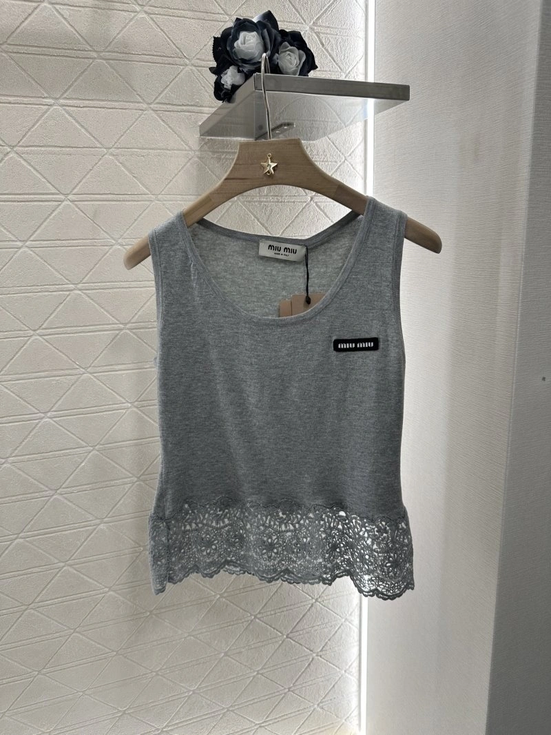 Miu Miu Vest Supportive 150982