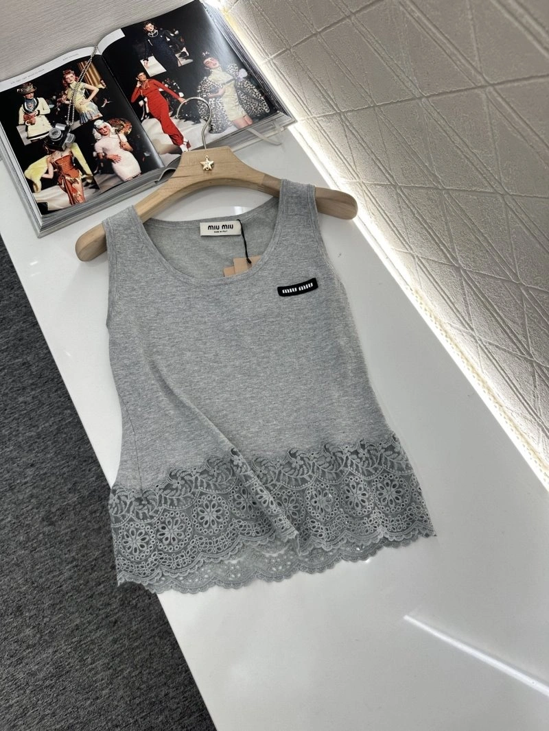 Miu Miu Vest Supportive 150982